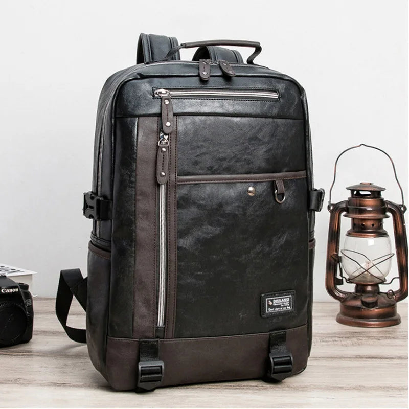 Mochila Multipla em Couro